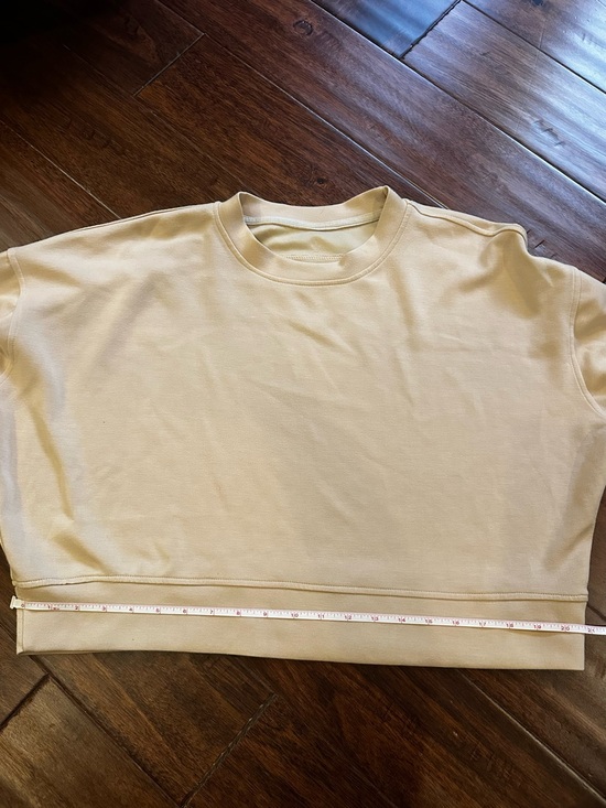 lululemon athletica Tops - lululemon athletica Women's Crewneck Sweatshirt - Light Beige Tan